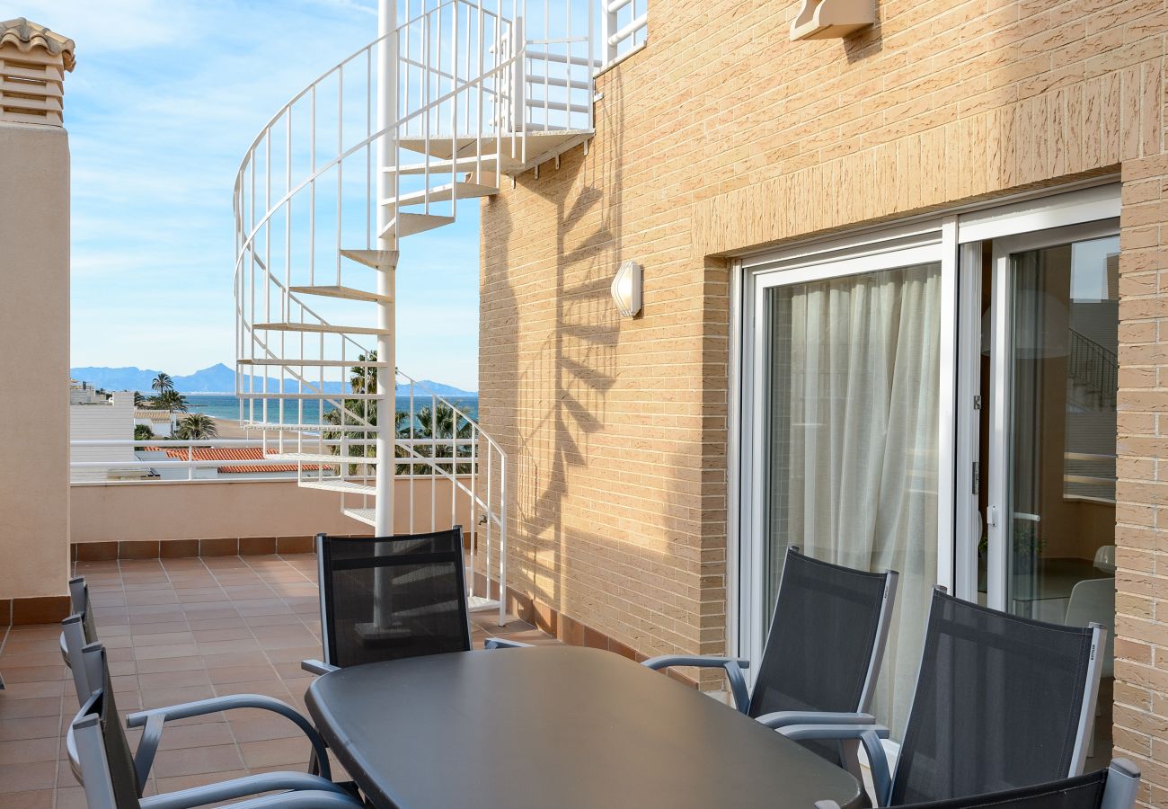 Apartamento en Denia - Denia Beachfront apartment